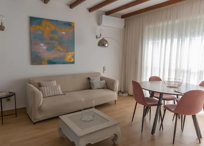 Casa Con Jardin Junto A La Playa
